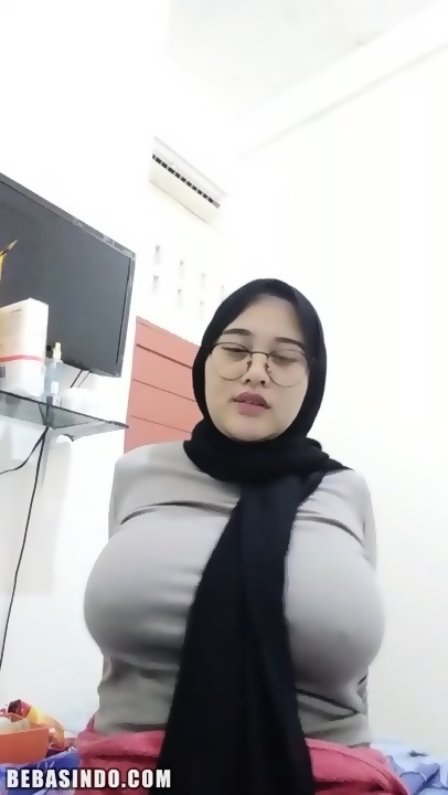 Abg Viral Indo Hijab Gokil Nih Cewek Miss Lutty Vani Omek Terong Panjang Top Trend